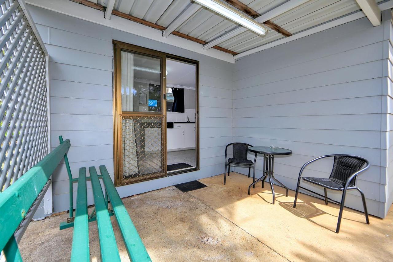 Cane Village Holiday Park Bundaberg Buitenkant foto
