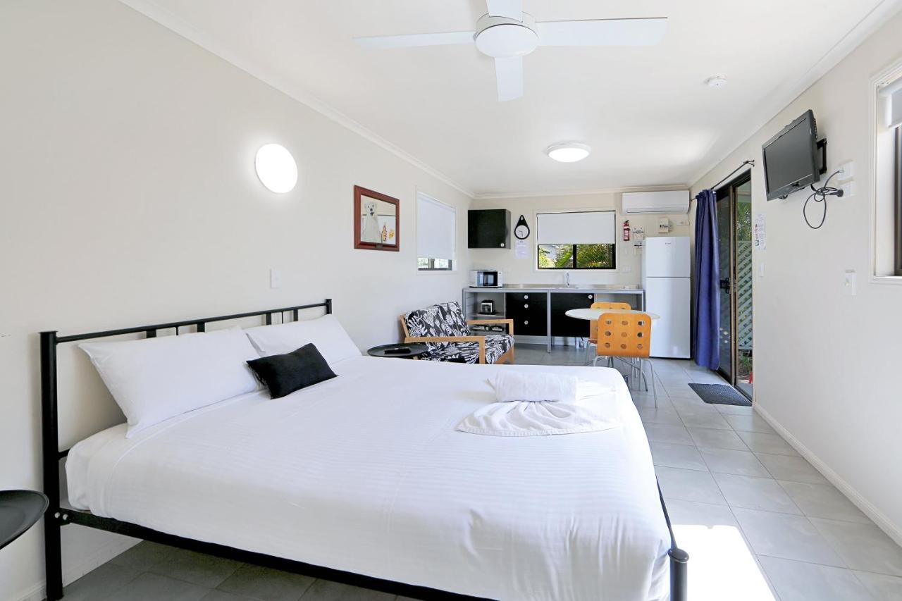 Cane Village Holiday Park Bundaberg Buitenkant foto
