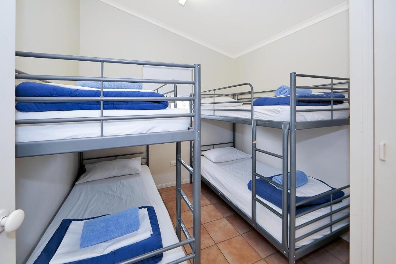 Cane Village Holiday Park Bundaberg Buitenkant foto