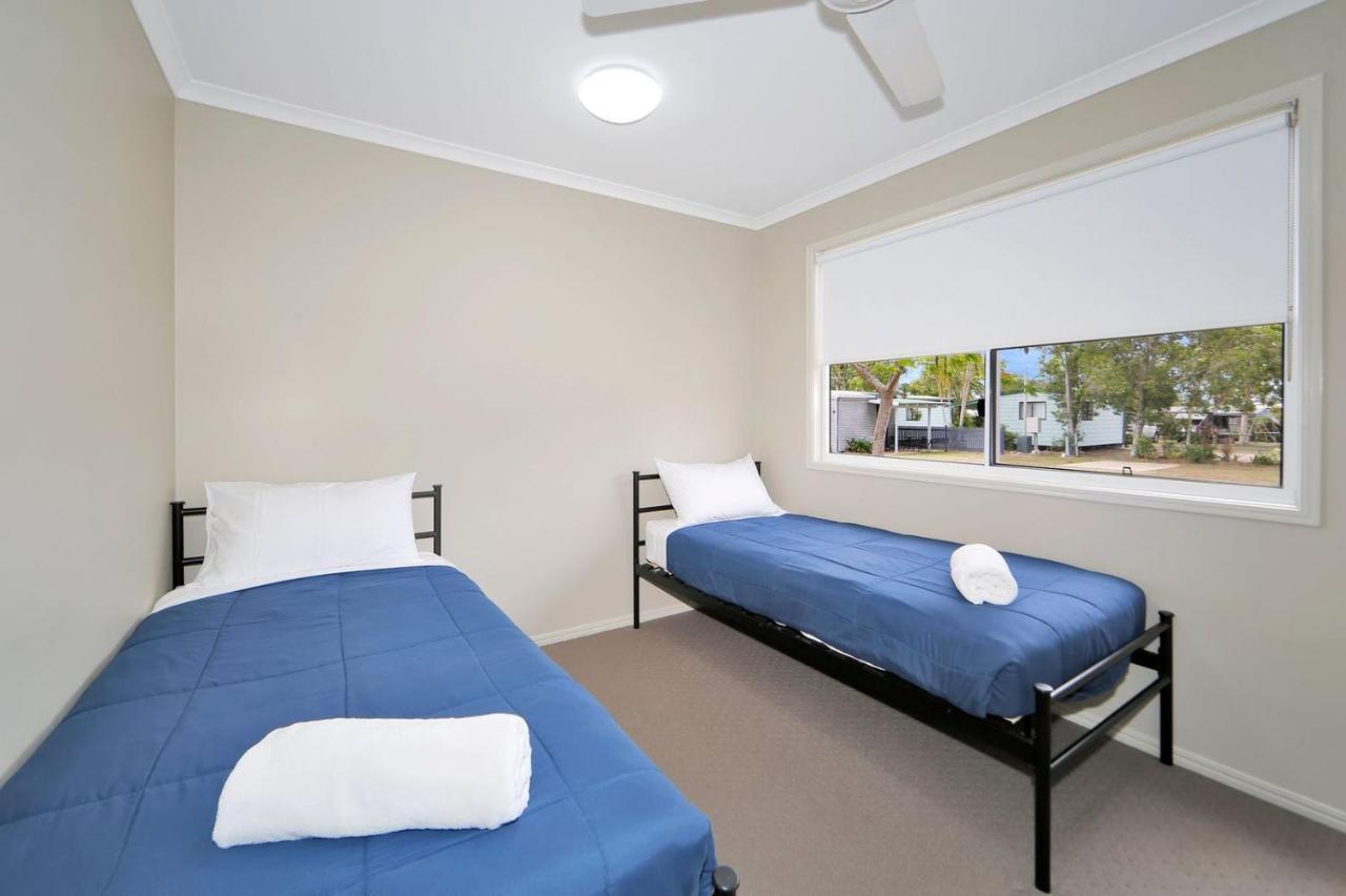 Cane Village Holiday Park Bundaberg Buitenkant foto
