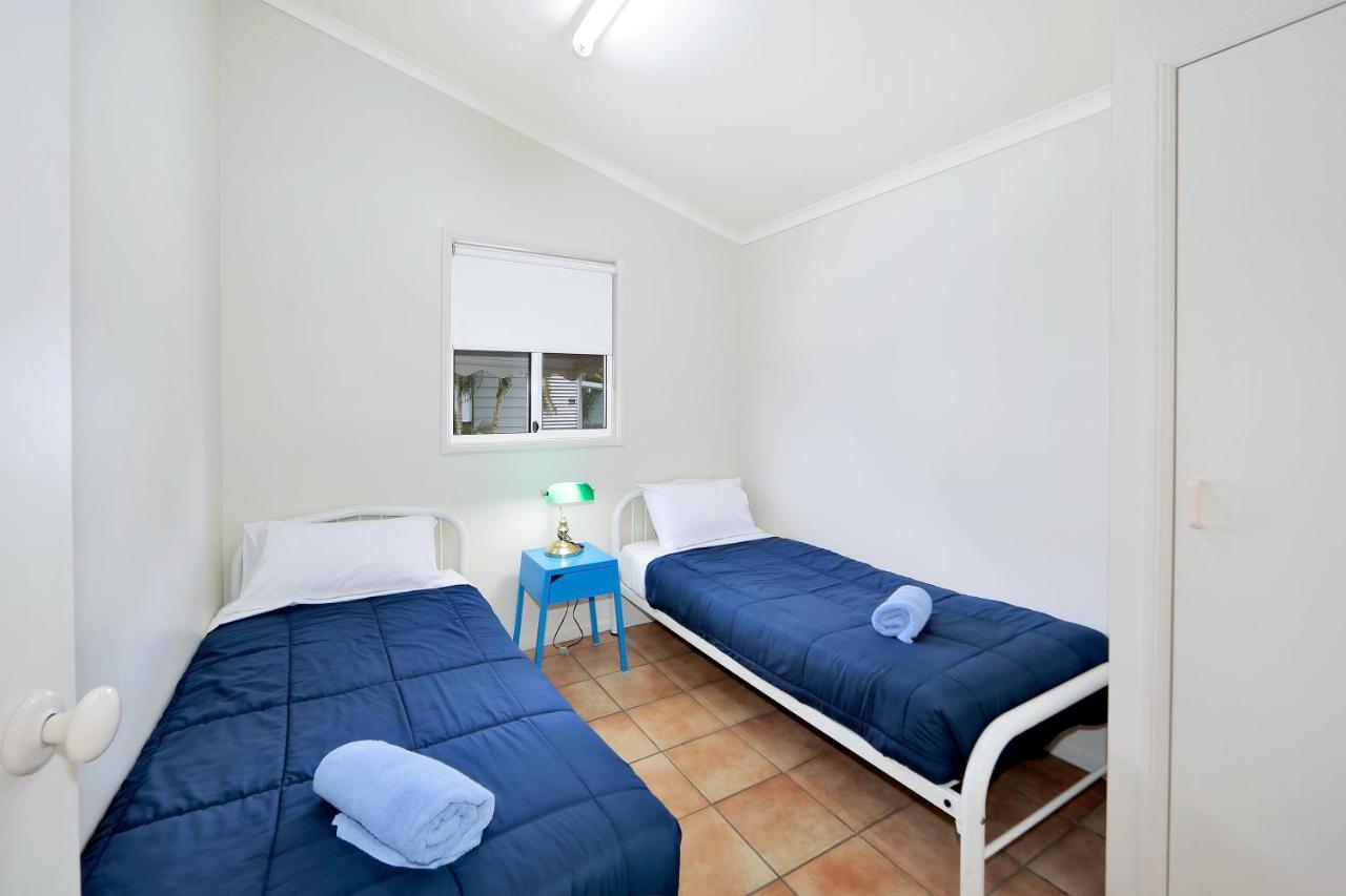 Cane Village Holiday Park Bundaberg Buitenkant foto