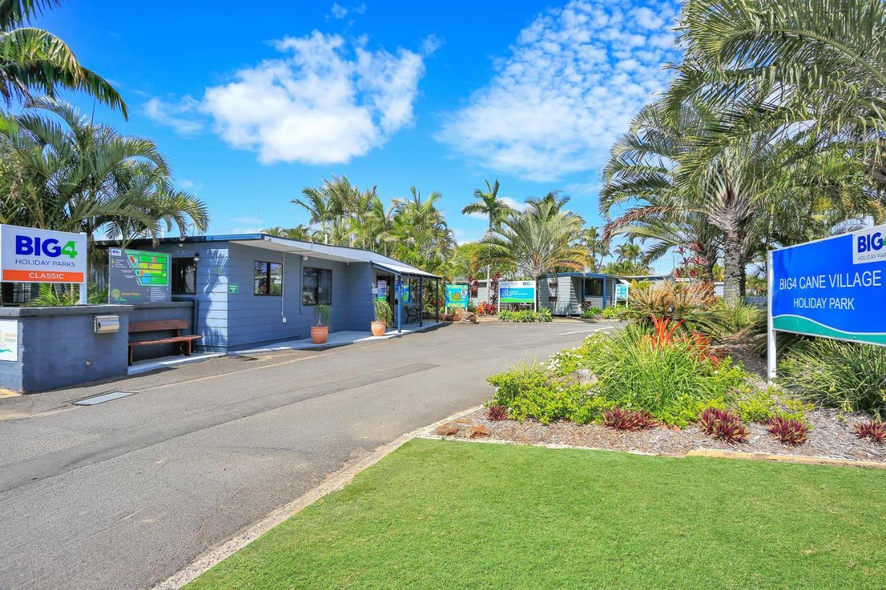 Cane Village Holiday Park Bundaberg Buitenkant foto