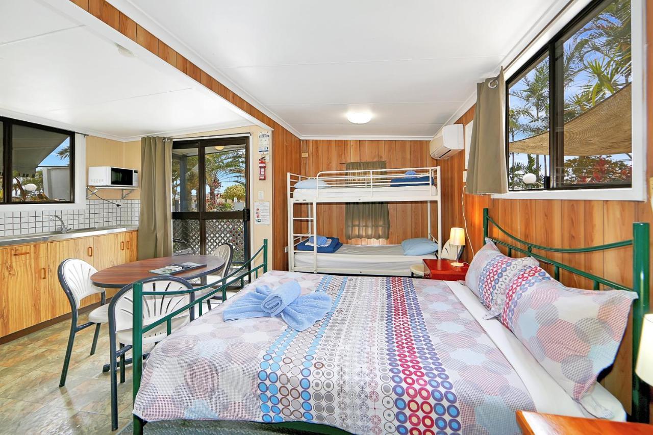 Cane Village Holiday Park Bundaberg Buitenkant foto