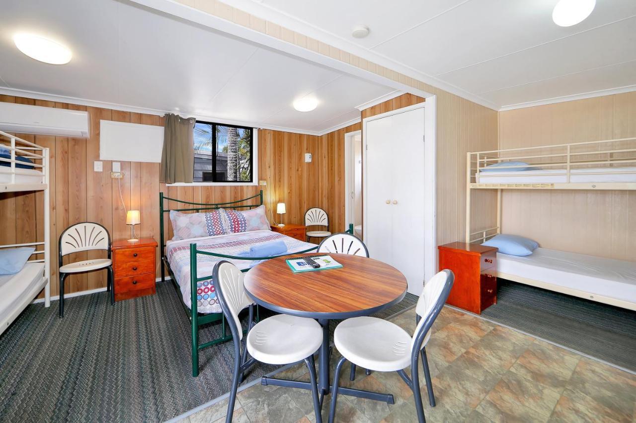 Cane Village Holiday Park Bundaberg Buitenkant foto