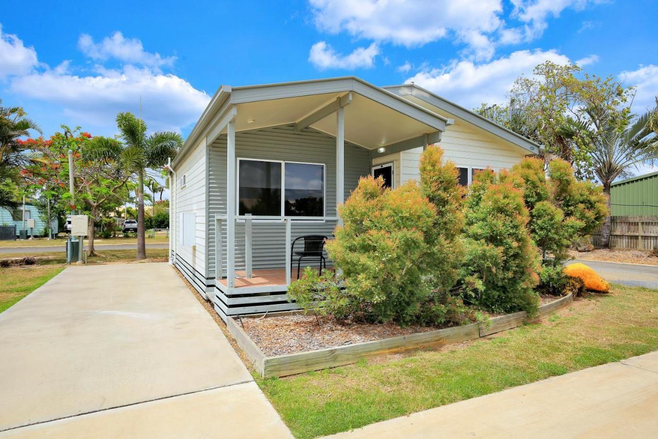 Cane Village Holiday Park Bundaberg Buitenkant foto