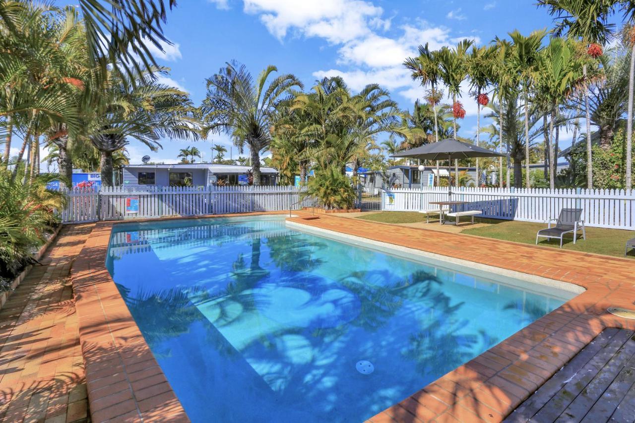 Cane Village Holiday Park Bundaberg Buitenkant foto